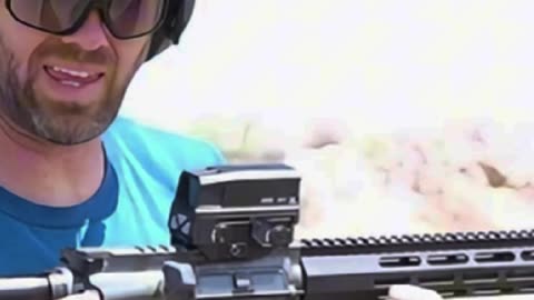 Bad AR-15 Training: How NOT to Clear a Double Feed #tacticalgear #military #army #2ndamendment