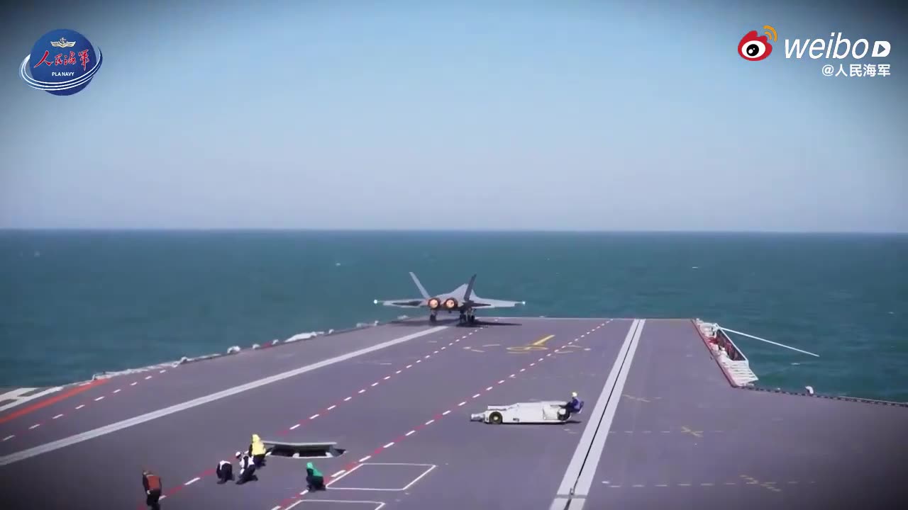 Breaking! PLA release footage of Fujian launching J-35 via EMC
