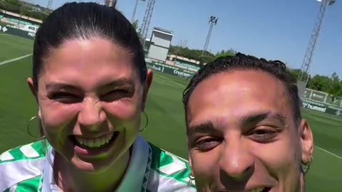 I meet player