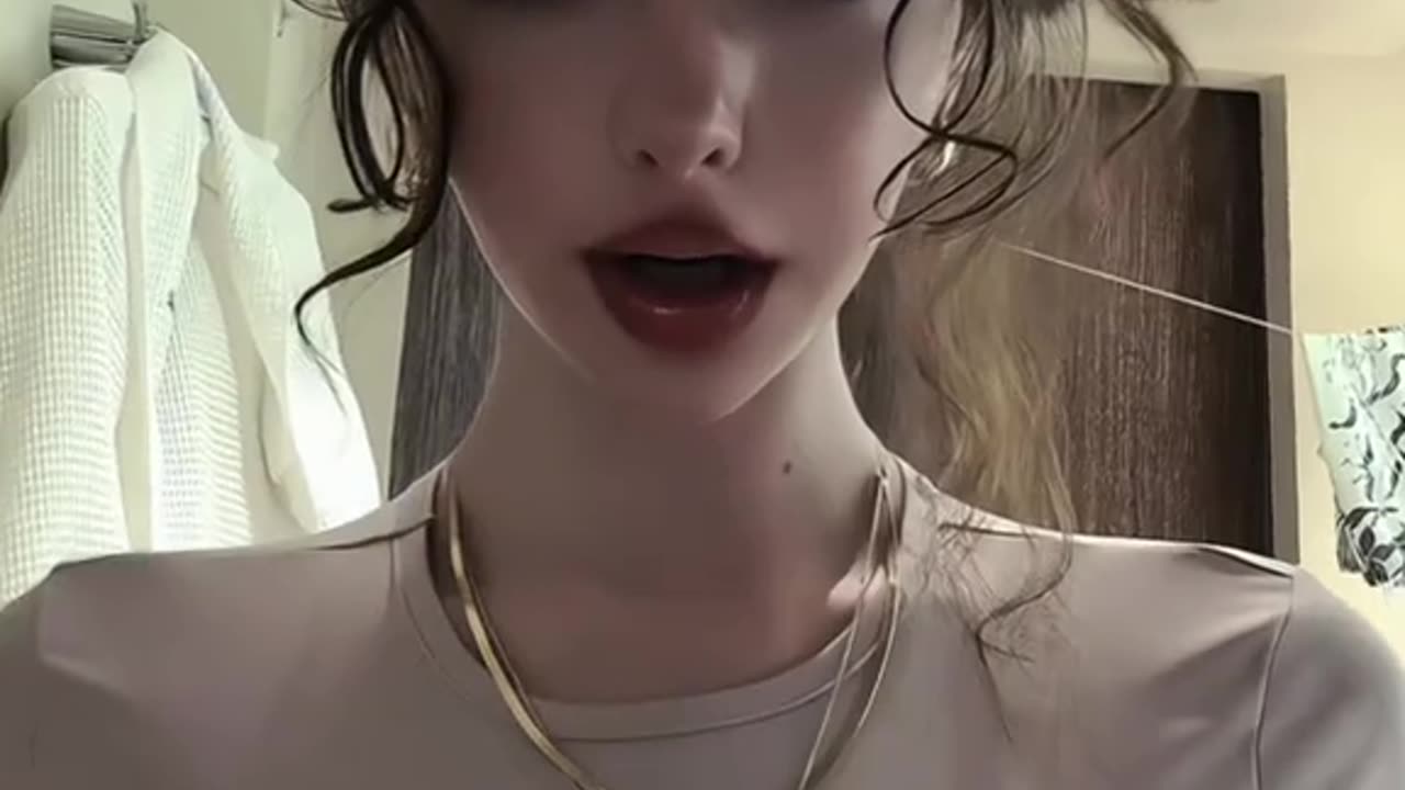 Hot girl video