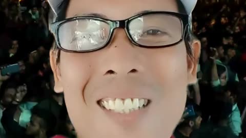 Ang Sipag Na Ni Idol!