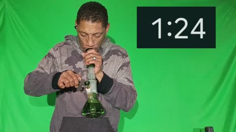 The 420 Bong Challenge (A 4 minute challenge)