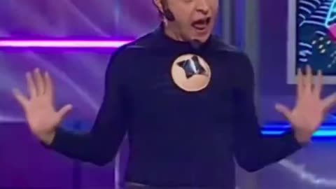 How did this idiot end up as President of Ukraine