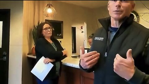 Woman get trauma triggered over being filmed in public