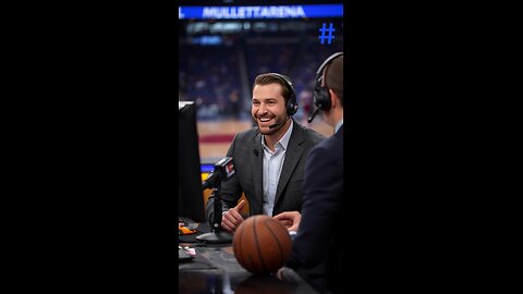 Ex-Suns C Frank Kaminsky joins Valley Suns as analyst.