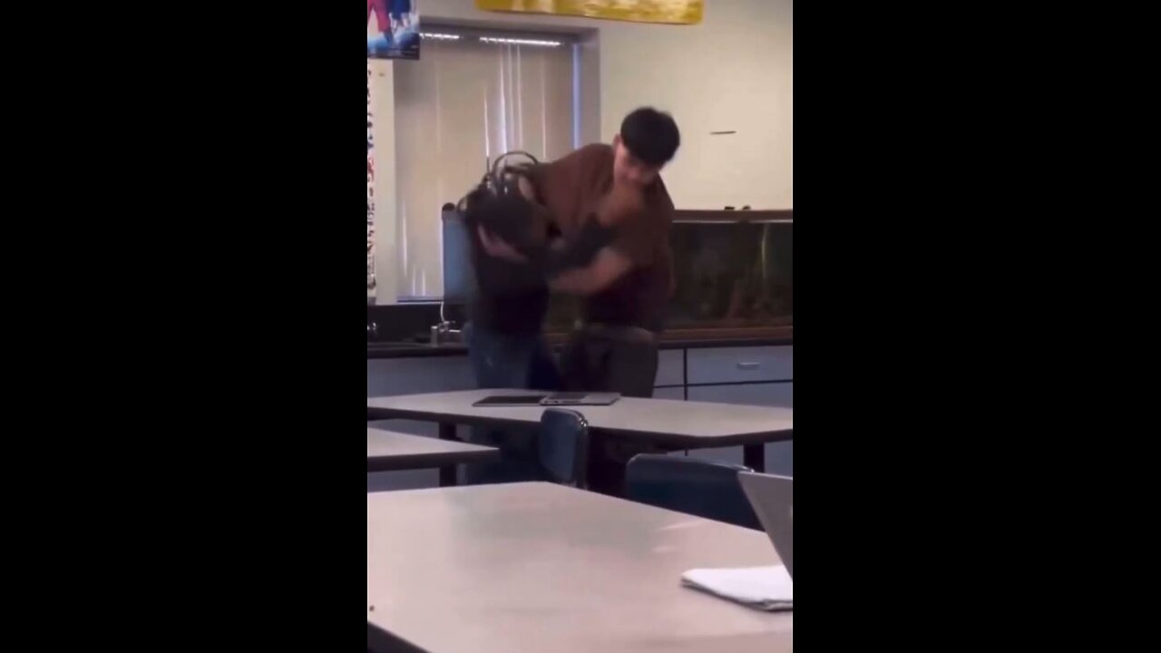 Female bully slaps dude with laptop, he bodyslams her on the desk. INSTANT KARMA