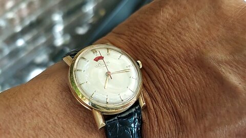 Vintage LeCoultre Men's Wristwatch