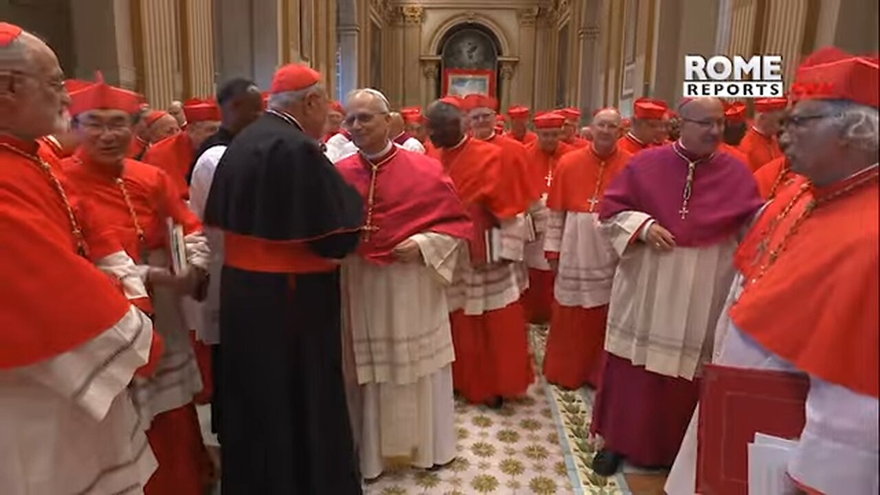 VIDEO ONLY: First moments of Leo XIV emerging as Pope from the Sistine Chapel