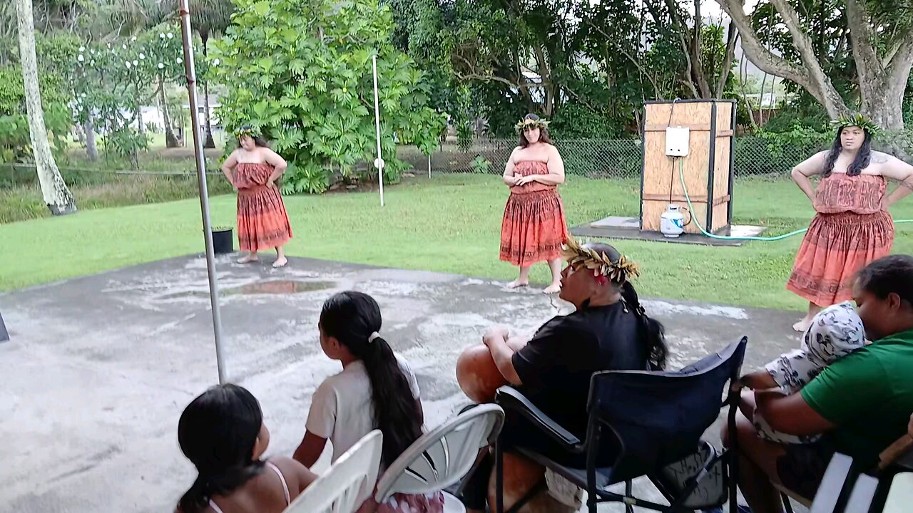 Hawaiian Culture Dance 2