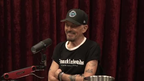 The Joe Rogan Experience | Billy Bob Thornton (2407)