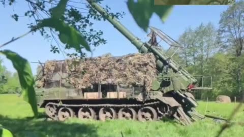The first video of the North Korean M1989 Koksan 170mm self-propelled gun firing