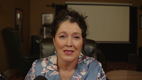 Being a Woman is Very Good?!: Ep. 2 - She Loves Truth - Mary Malone