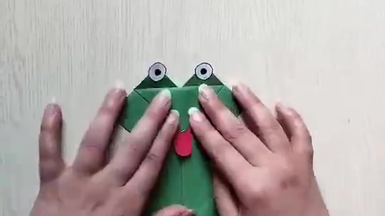 🐸 DIY Paper Frog | Fun & Easy Paper Craft
