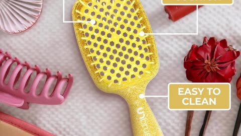 WOW what a hair brush #amazonfinds #amazonmusthave #shortsfeed#shortsviral #shortvideo