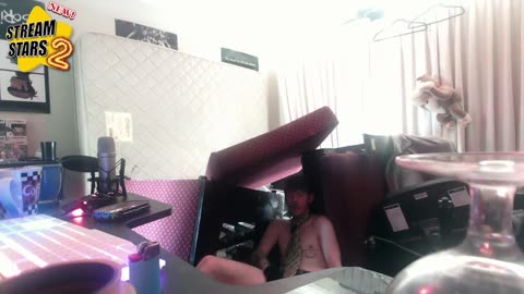 slack_au being tasked with turning his room upside down | Stream Stars / FTL Streaming