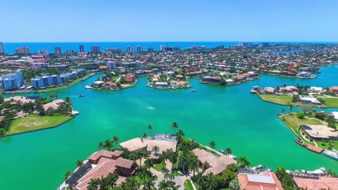 Rent Boats & Yachts for Charters in Marco Island❤️💯