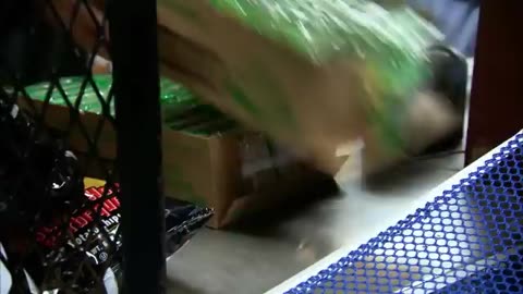 Lockup Raw - Breaking Rules S8 E4
