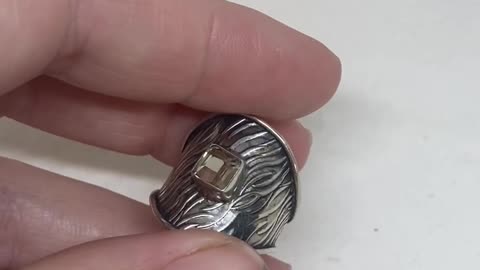 SOLD! Ring 1