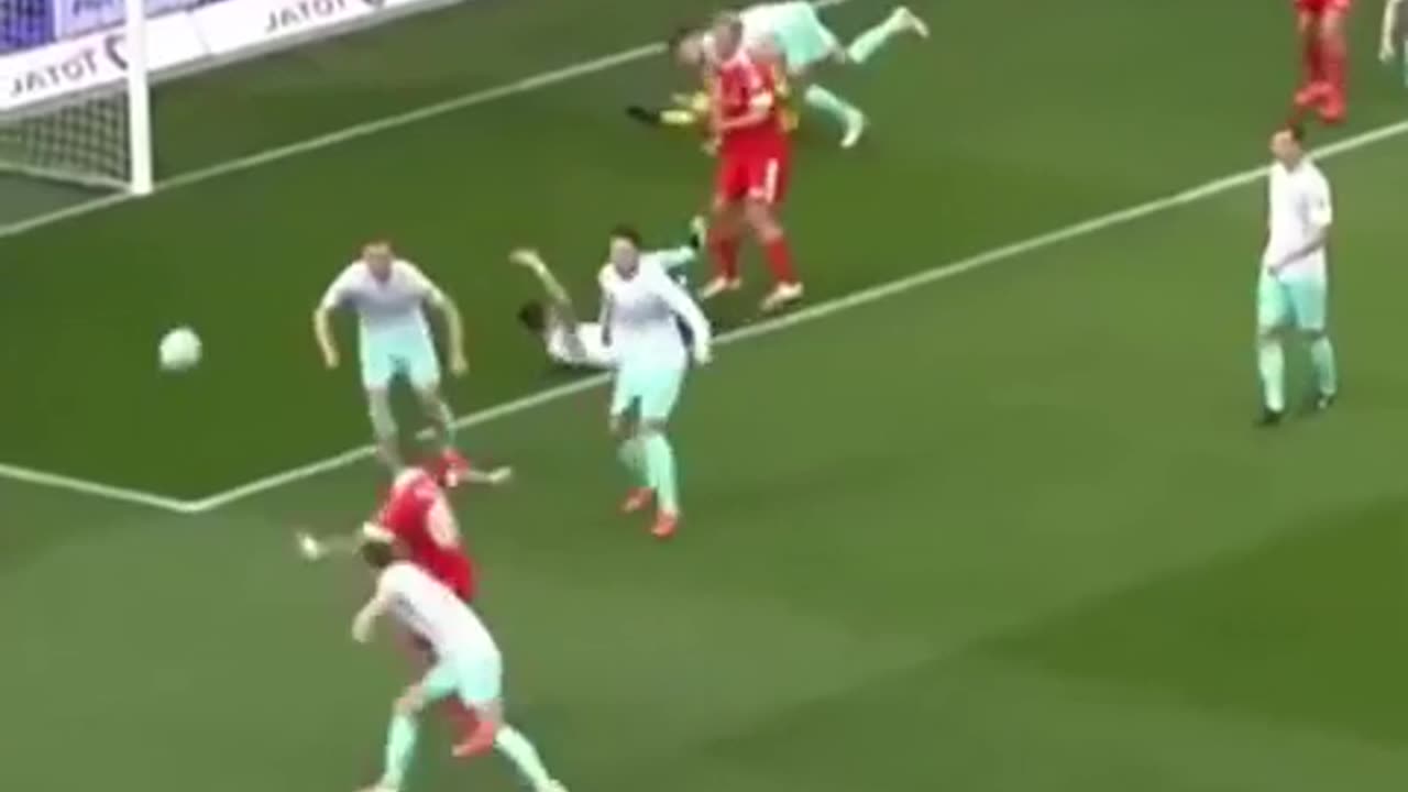 😂🥋 You Won't Believe This Triple Kick Combo! | FunFM