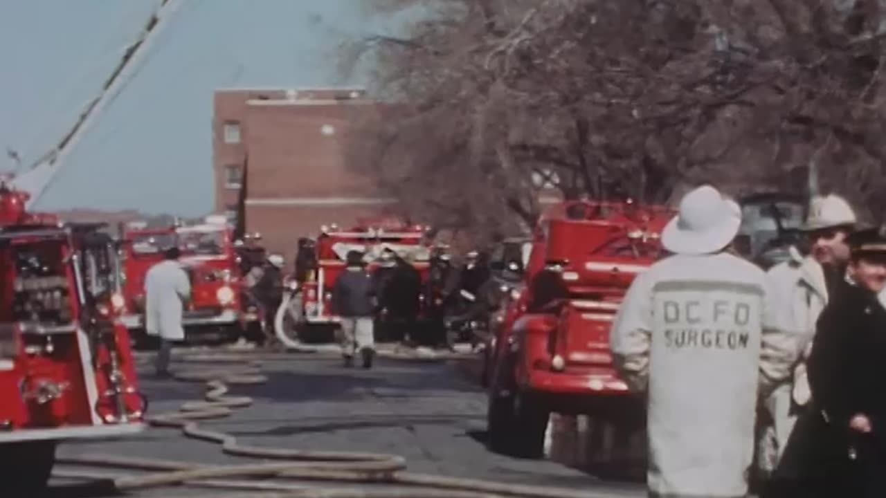 ABC COVERAGE OF NAVAL STATION FIRE - ABC COVERAGE OF NAVAL STATION FIRE - 428-npc-39486