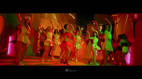 Patli Kamariya Mouni Roy Tanishk Bagchi Sukh E Parampara Tandon Arvindr Khaira Bhushan Kumar