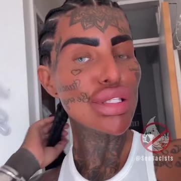 I don't know what the hell this is..... sigh. Could be a dude trying to be a sheboon,IDK.