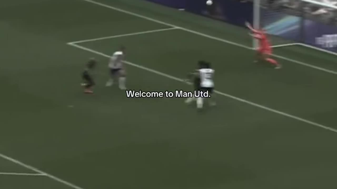 Will he flop? 🤔 #bryanmbuemo #mbuemo #fyp #manutd