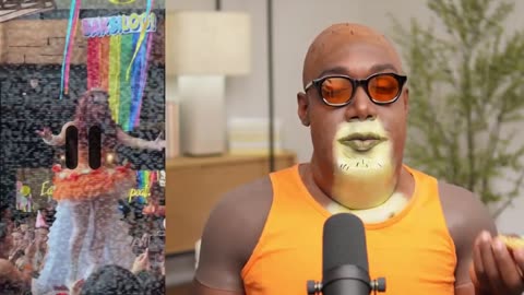 Reacting to Insane Woke TikToks Halloween Special ft. Bubble Bass