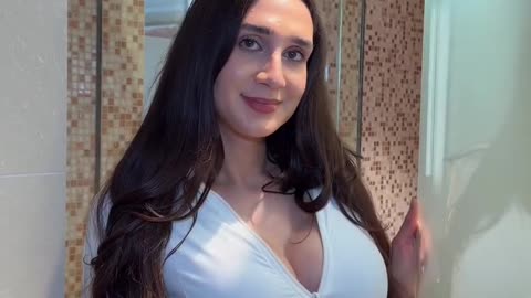 Listen the voice of german tgirl