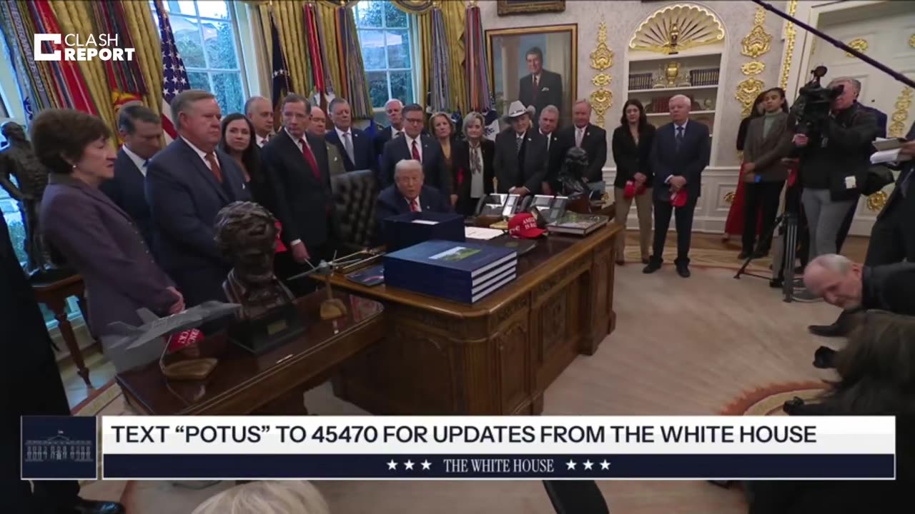 🚨 Trump signs government funding bill, ending partial shutdown