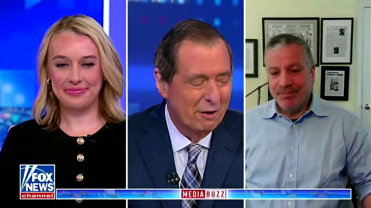 'This was Donald Trump's signature': Fox News panel agrees Epstein letter is legit