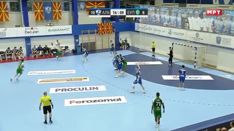 Kuzmanovski vs Thordarsson superb goals