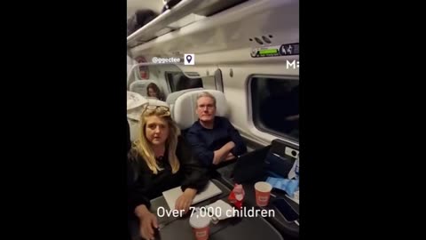 Real Pro Palestine activist inconveniences and confronts Keir Starmer not shoppers in shopping mall