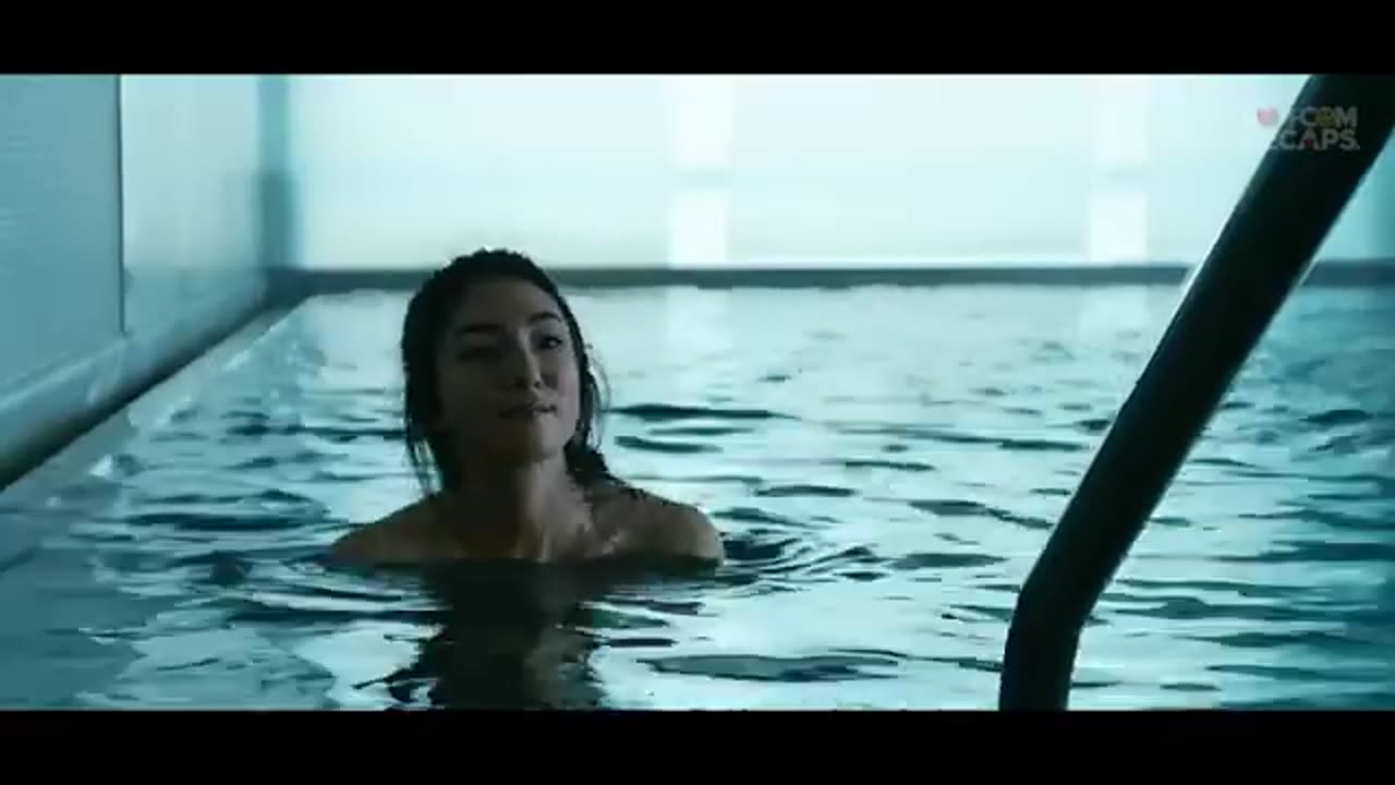 A_Young_Woman_Can_t_Help_But_Stalk_Her_Neighbors_Through_Their_Window(360p)