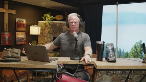 Episode 2,480 - Does 'Be Kind To Sojourners' Mean 'Welcome the Lawless One'