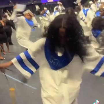 OMG WHAT THE ... IS THIS? OUR FUTURE? GOD SAVE US.