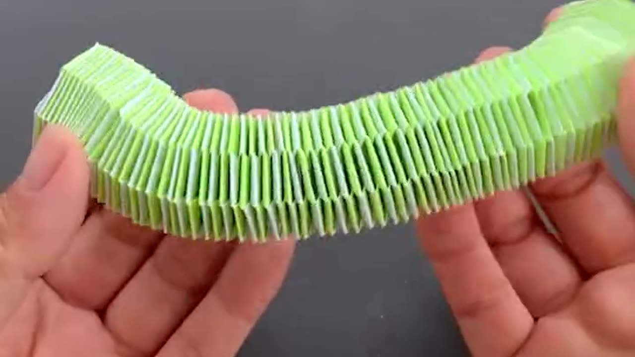 Making an ancient style umbrella that can be opened and closed, you will learn it at a glance