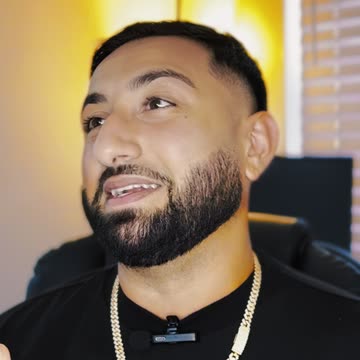 Why You Should Stop Doing Everything Yourself (My Real Estate Lesson Learned) 🏡💡