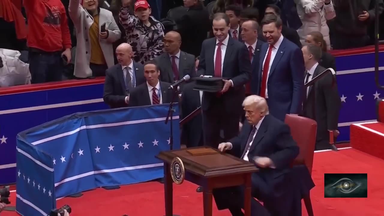 MAGA pens Mega overrulles