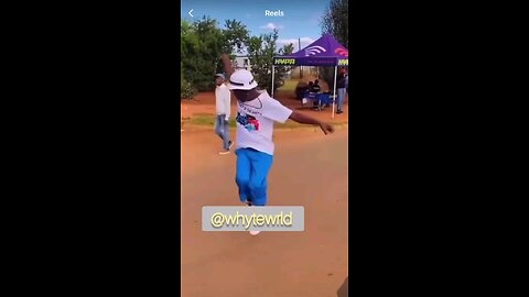 Pure Vibes! Watch These People Light Up the Dance Floor 🔥🕺💃