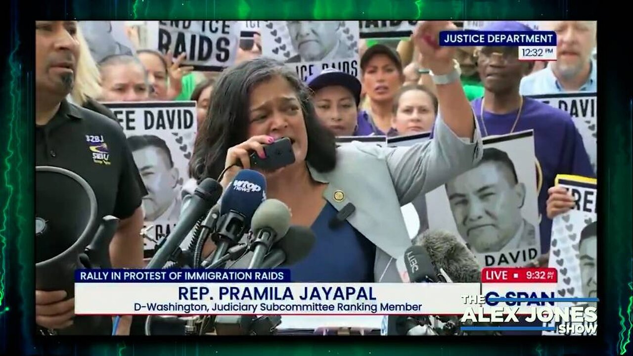 Congresswoman Pramila Jayapal Calls For Leftist Mobs To Storm ICE Facilities
