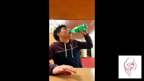 try not to laugh 🤣🤣