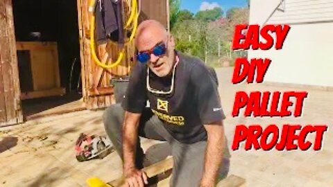 Pallet Wood Sawbuck: The Ultimate DIY Project