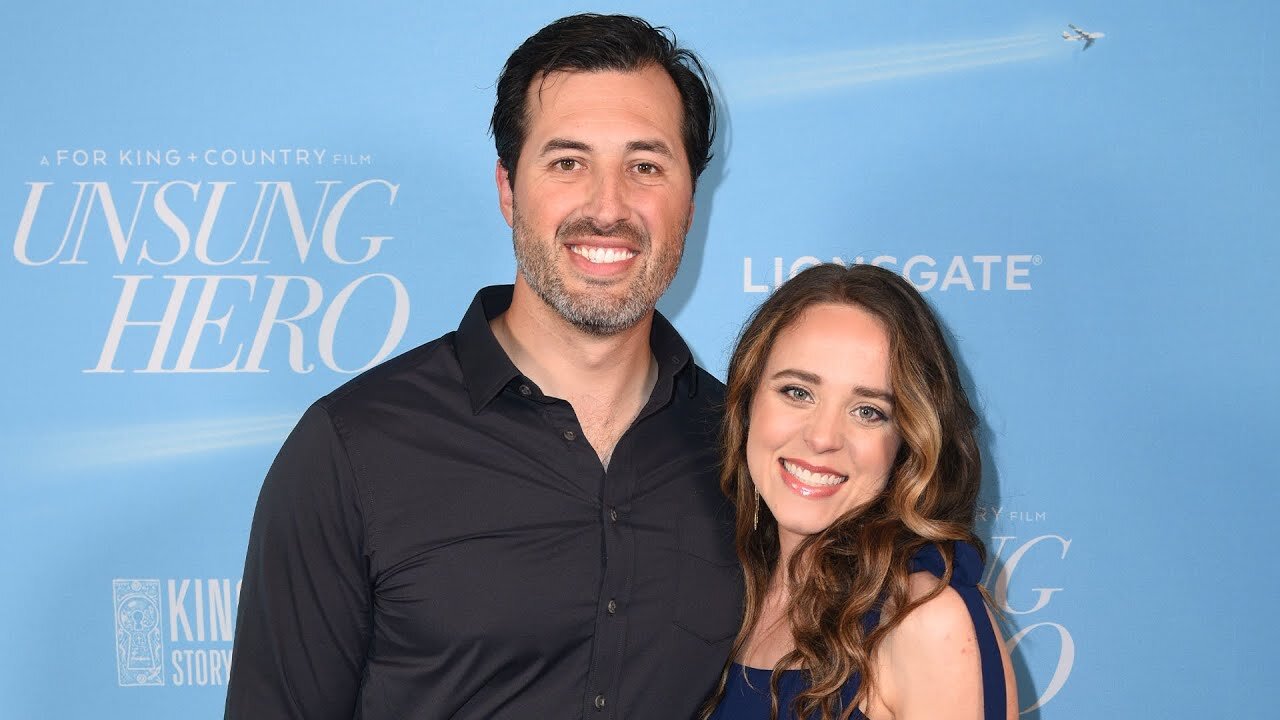 Jinger Duggar & Jeremy Vuolo Welcome Their Third Baby!