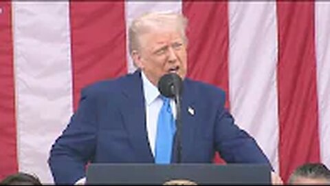 OMG: Trump utterly HUMILIATES himself at Memorial Day ceremony | Another Day