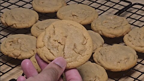 DELICIOUS Honey Peanut Butter Cookies (NO CHILL)