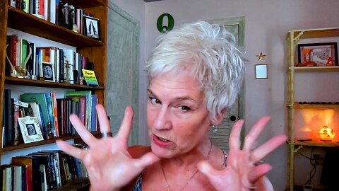 Lady Melody reads Voyage of the Dawn Treader-episode 5