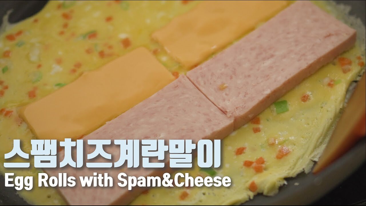 Cooking Thick and Soft Egg Rolls with Cheese and Spam -Korean Simple Cooking