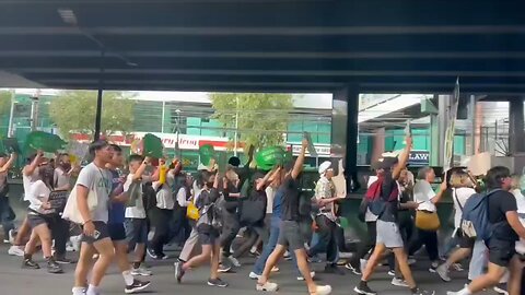 🇵🇭Protests engulf the Philippine capital of Manila