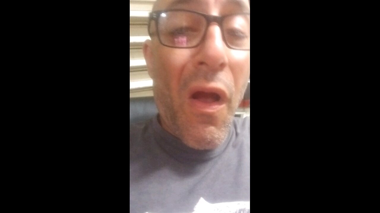 DUUUUUUUUUUH.... CAMERAS HAVE RIGHTS TOO....